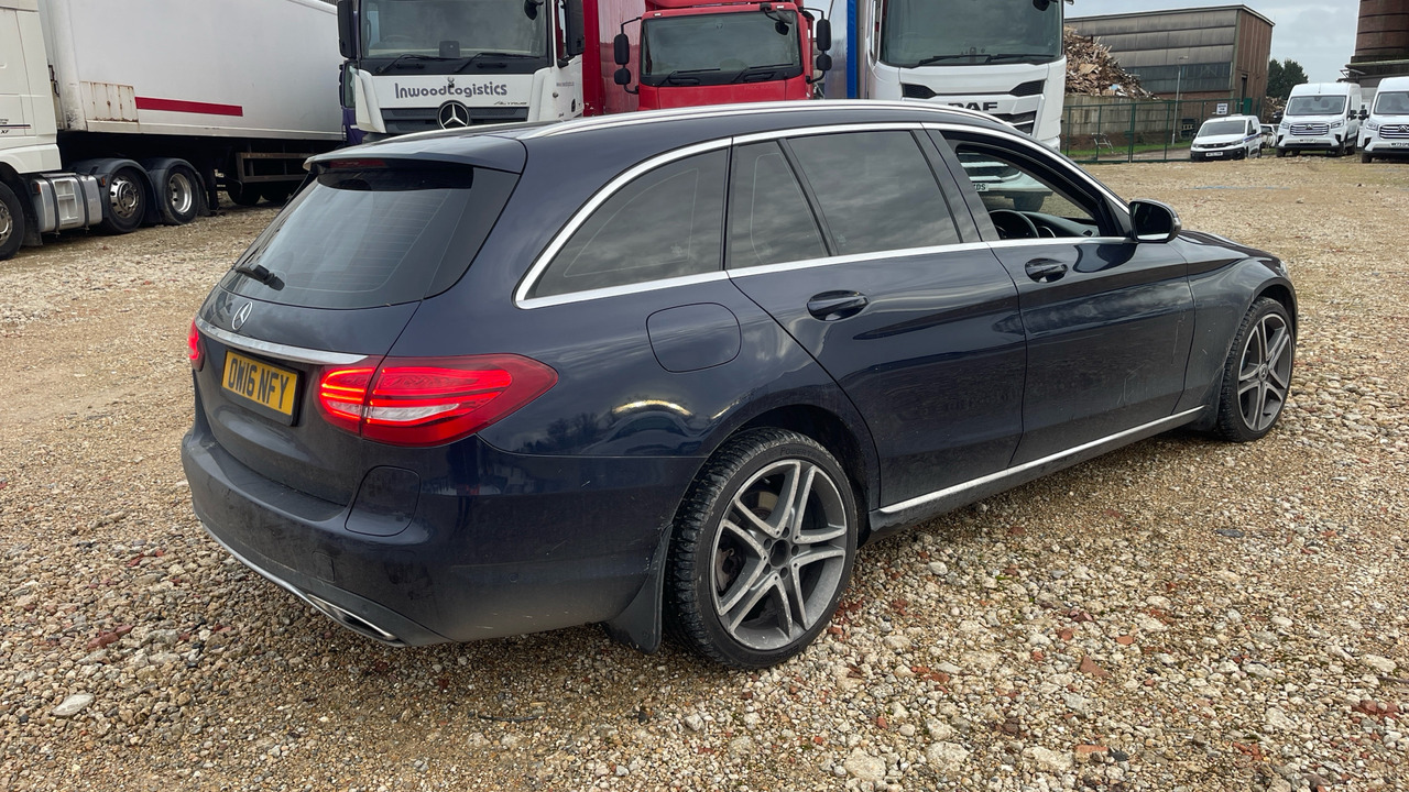 MERCEDES-BENZ C350 - Sedan: picture 4 MERCEDES-BENZ C350 - Sedan: picture 4