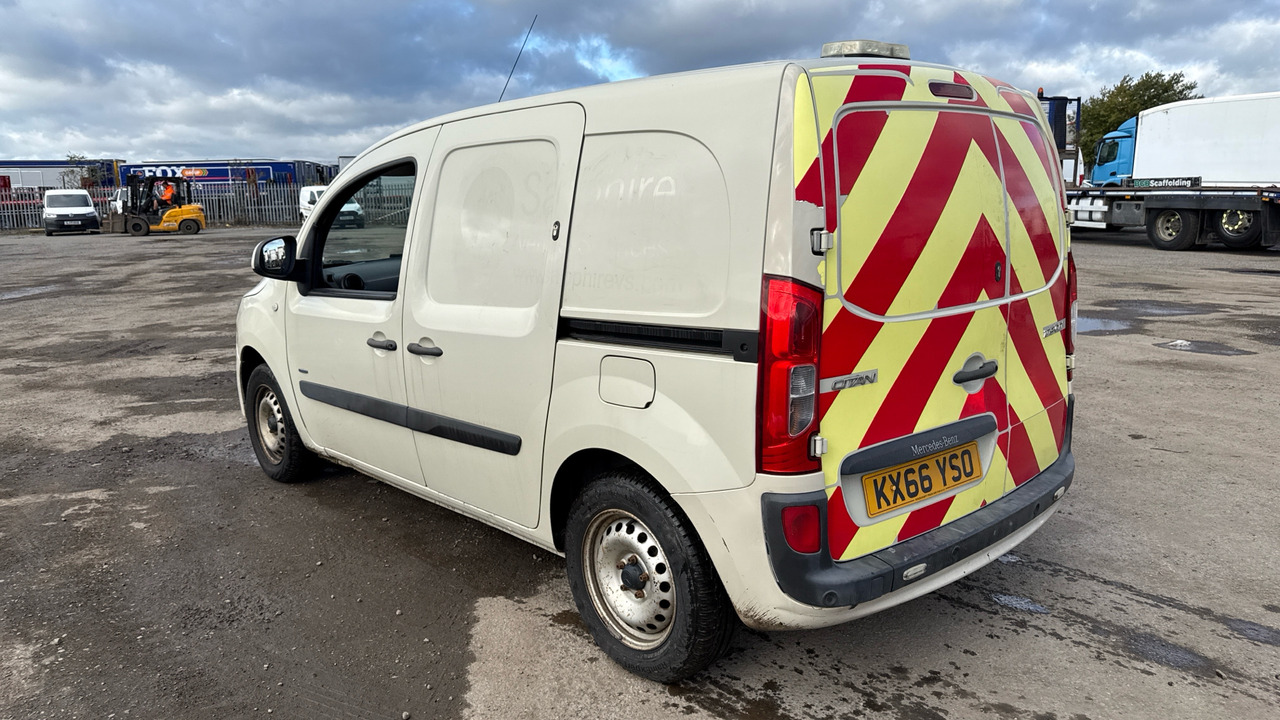 MERCEDES-BENZ CITAN 109 CDI BLUEEFFICIENCY - Small van: picture 3 MERCEDES-BENZ CITAN 109 CDI BLUEEFFICIENCY - Small van: picture 3