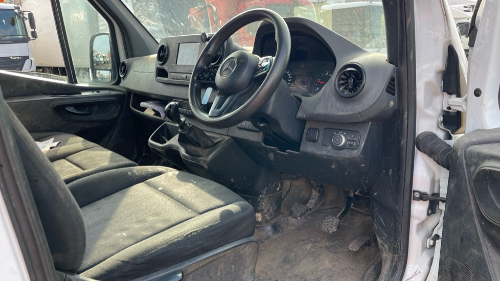 MERCEDES-BENZ SPRINTER 315 PROGRESSIVE - Tipper van: picture 5 MERCEDES-BENZ SPRINTER 315 PROGRESSIVE - Tipper van: picture 5