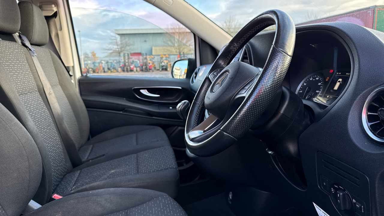 MERCEDES-BENZ VITO 114 CDI - Minibus, Passenger van: picture 5 MERCEDES-BENZ VITO 114 CDI - Minibus, Passenger van: picture 5