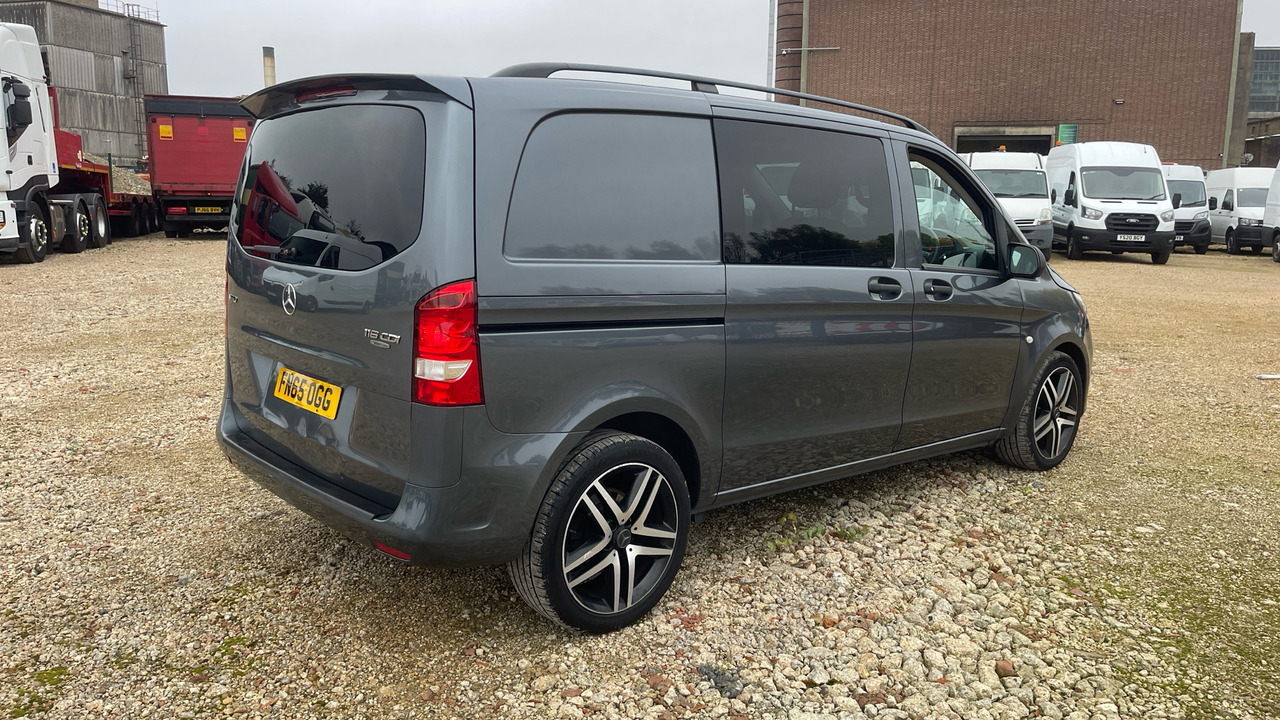 MERCEDES-BENZ VITO 2.2 116 CDI - Combi van: picture 4 MERCEDES-BENZ VITO 2.2 116 CDI - Combi van: picture 4