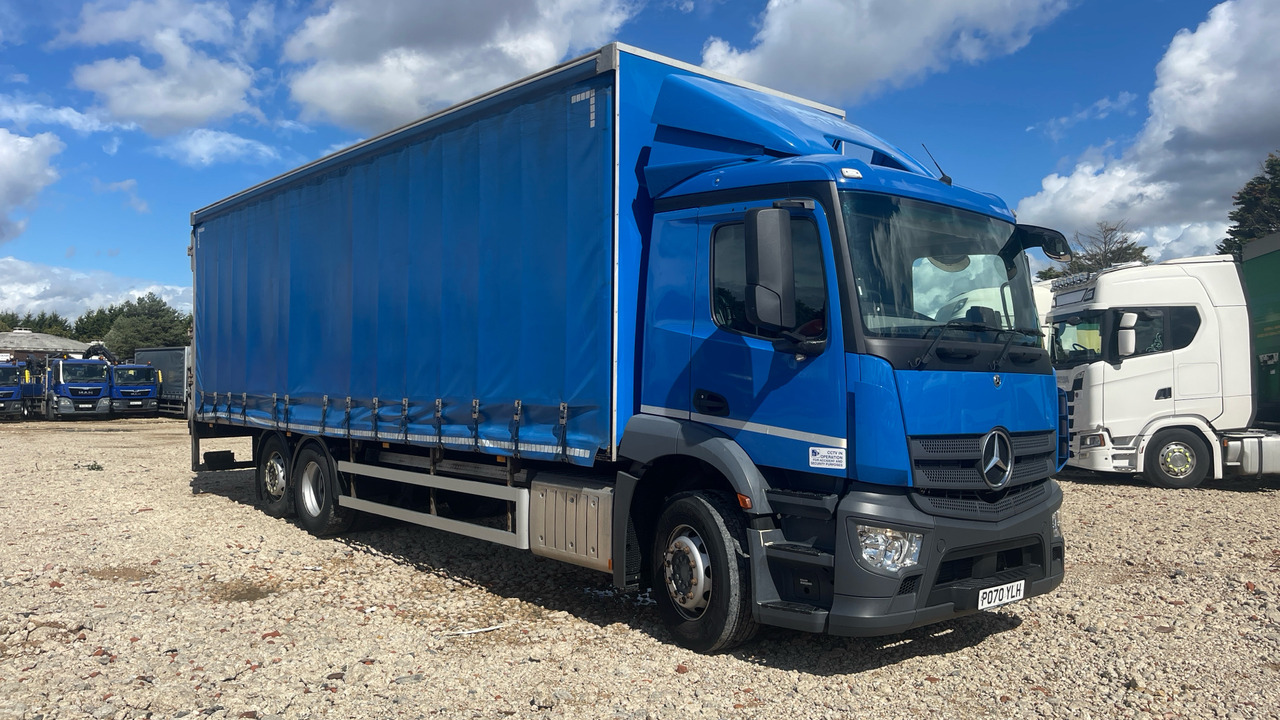 Mercedes-Benz Antos 2532 - Curtainsider truck: picture 1 Mercedes-Benz Antos 2532 - Curtainsider truck: picture 1