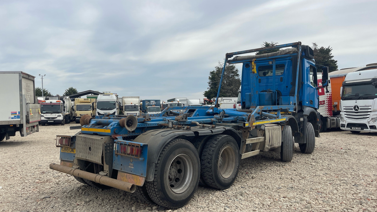 Mercedes-Benz Arocs - Hook lift truck: picture 4 Mercedes-Benz Arocs - Hook lift truck: picture 4