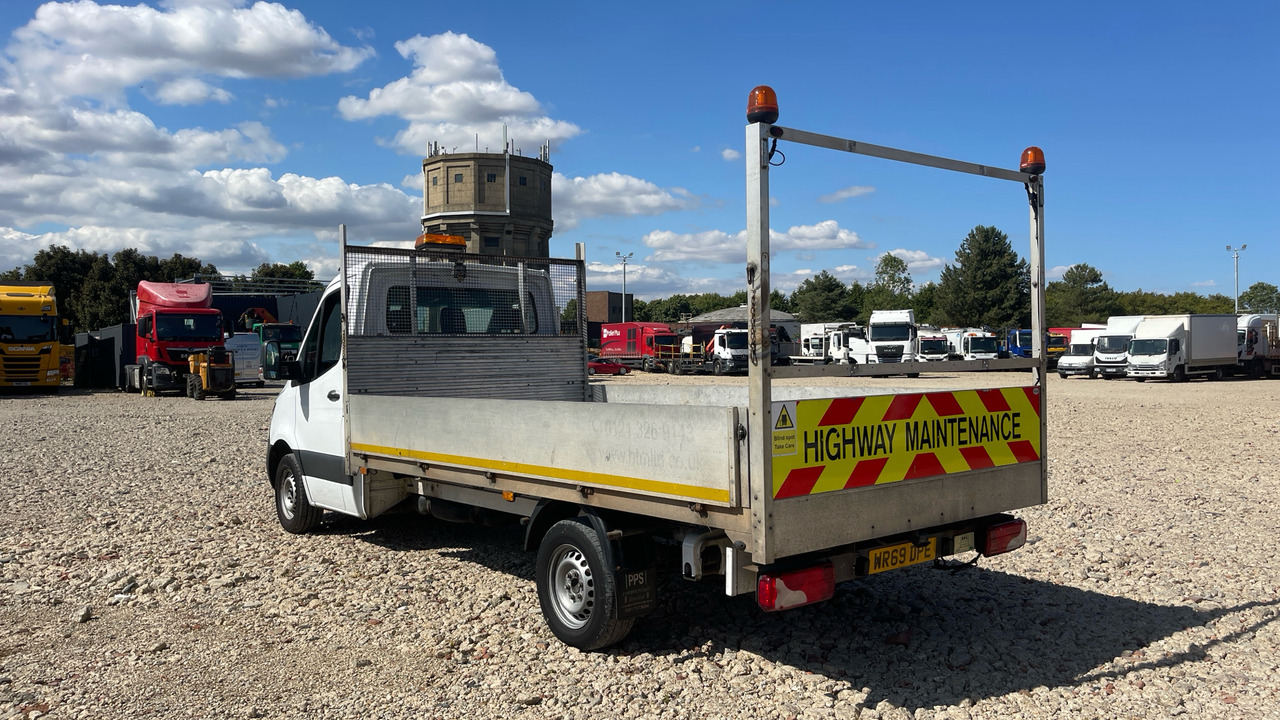 Mercedes-Benz Sprinter 314 CDI - Flatbed van: picture 3 Mercedes-Benz Sprinter 314 CDI - Flatbed van: picture 3