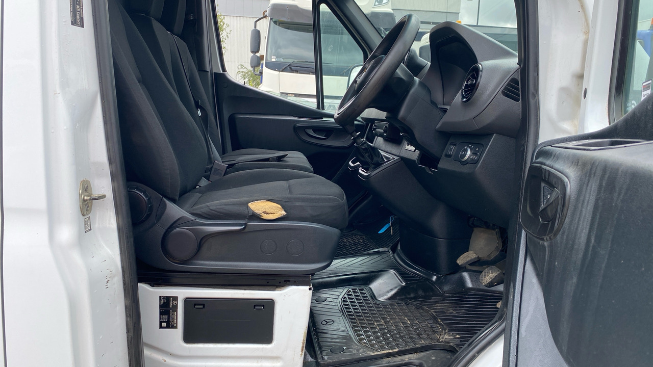 Mercedes-Benz Sprinter 316 CDI - Panel van: picture 5 Mercedes-Benz Sprinter 316 CDI - Panel van: picture 5