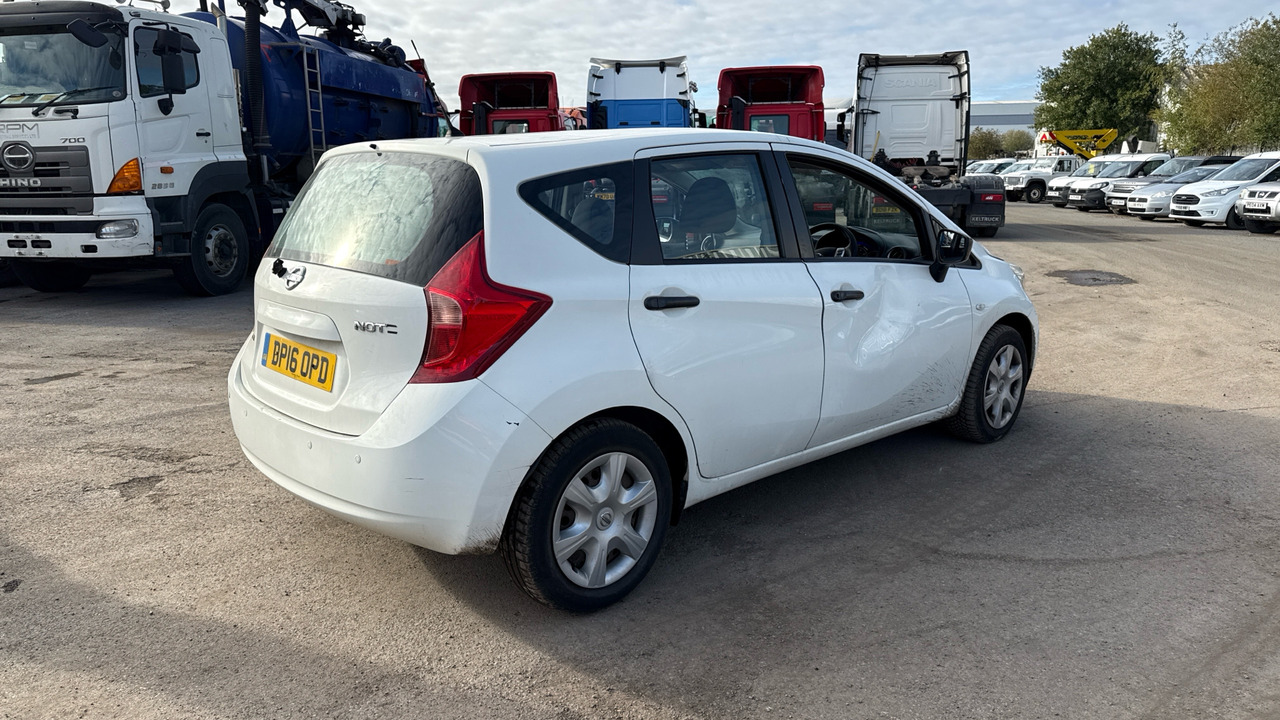 NISSAN NOTE 1.5 dCi Visia - Hatchback: picture 4 NISSAN NOTE 1.5 dCi Visia - Hatchback: picture 4