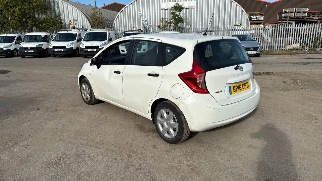 NISSAN NOTE 1.5 dCi Visia - Hatchback: picture 3 NISSAN NOTE 1.5 dCi Visia - Hatchback: picture 3