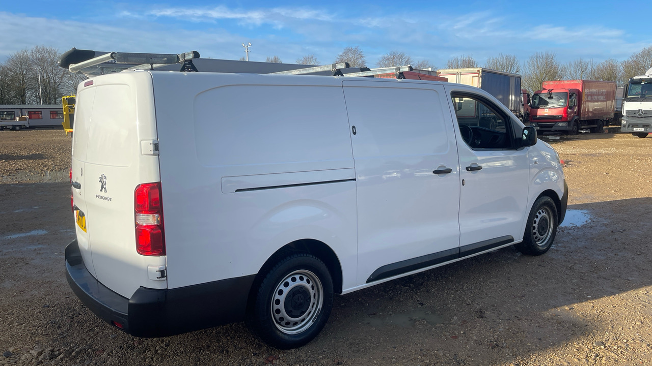 PEUGEOT EXPERT PROFESSIONAL 1200 1.5 BLUEHDI 100PS - Small van: picture 4 PEUGEOT EXPERT PROFESSIONAL 1200 1.5 BLUEHDI 100PS - Small van: picture 4
