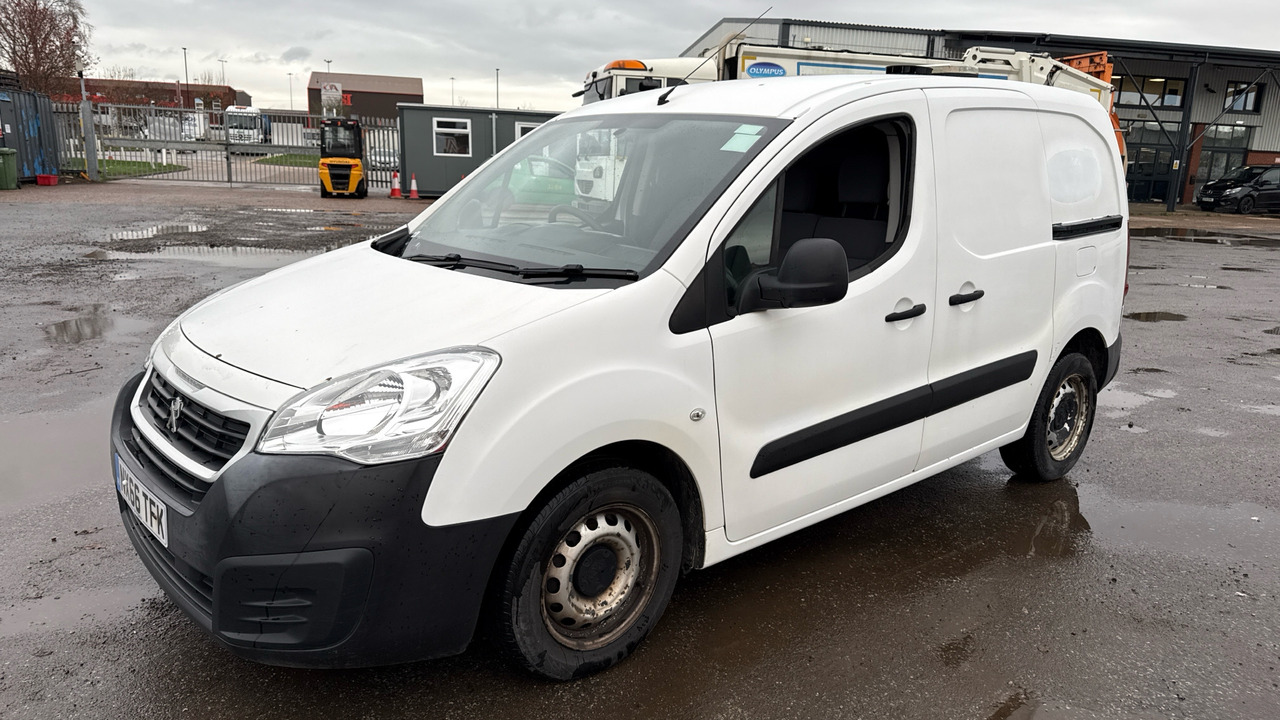 Peugeot Partner 850 SE 1.6 BLUEHDI 100PS - Small van: picture 2 Peugeot Partner 850 SE 1.6 BLUEHDI 100PS - Small van: picture 2