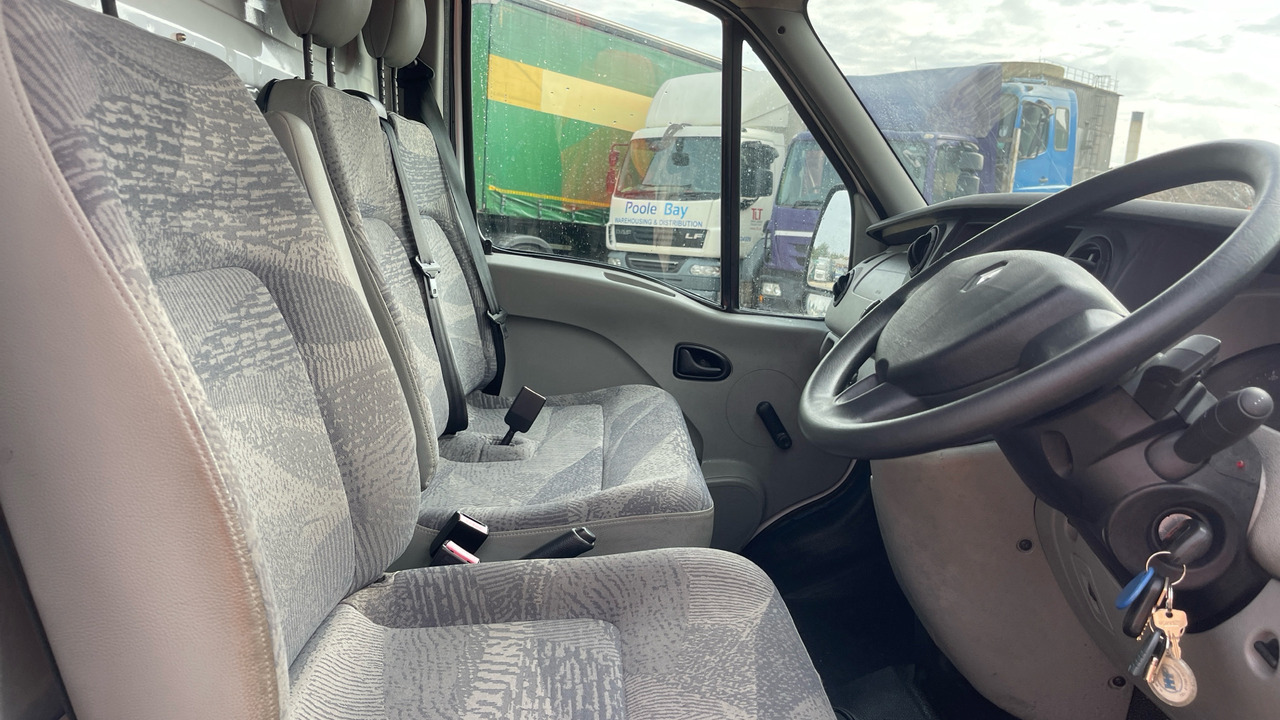 RENAULT MASTER 35 2.5 DCI 100PS - Panel van, Municipal/ Special vehicle: picture 5 RENAULT MASTER 35 2.5 DCI 100PS - Panel van, Municipal/ Special vehicle: picture 5