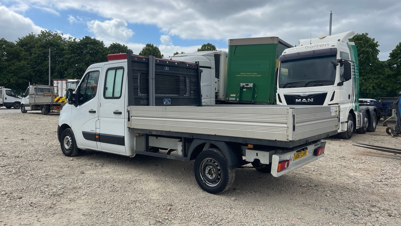 RENAULT MASTER LL35 2.3 DCI 130PS BUSINESS - Flatbed van: picture 4 RENAULT MASTER LL35 2.3 DCI 130PS BUSINESS - Flatbed van: picture 4
