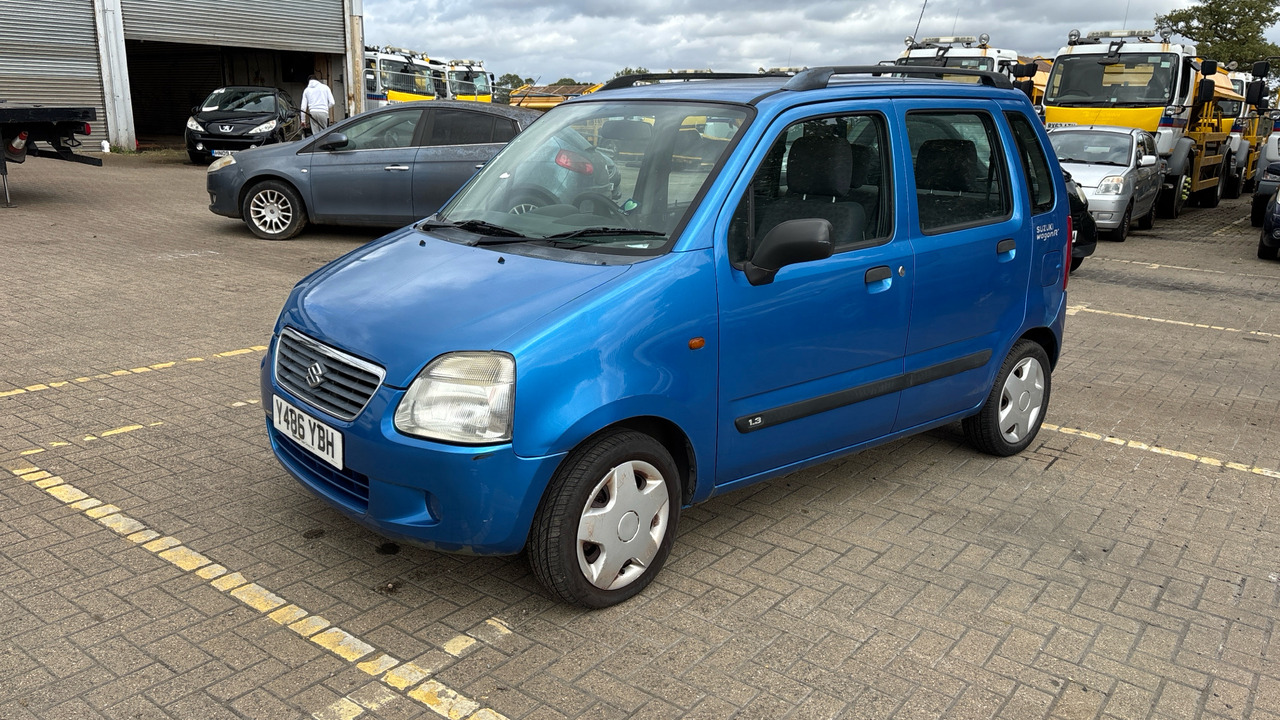 SUZUKI WAGON R+ 1.2 GL - Hatchback: picture 2 SUZUKI WAGON R+ 1.2 GL - Hatchback: picture 2