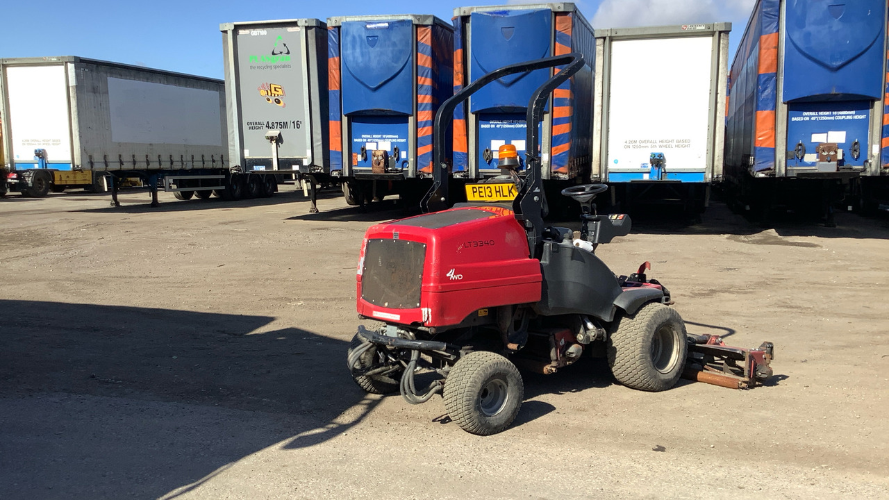 TORO LT3340 - Garden mower: picture 3 TORO LT3340 - Garden mower: picture 3
