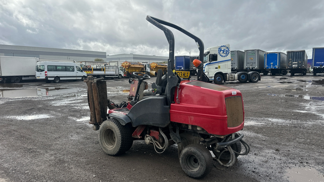 TORO LT3340 - Garden mower: picture 3 TORO LT3340 - Garden mower: picture 3