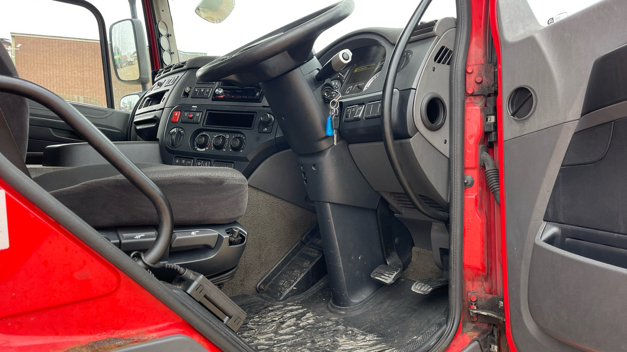 Daf CF 440 - Tractor unit: picture 5 Daf CF 440 - Tractor unit: picture 5