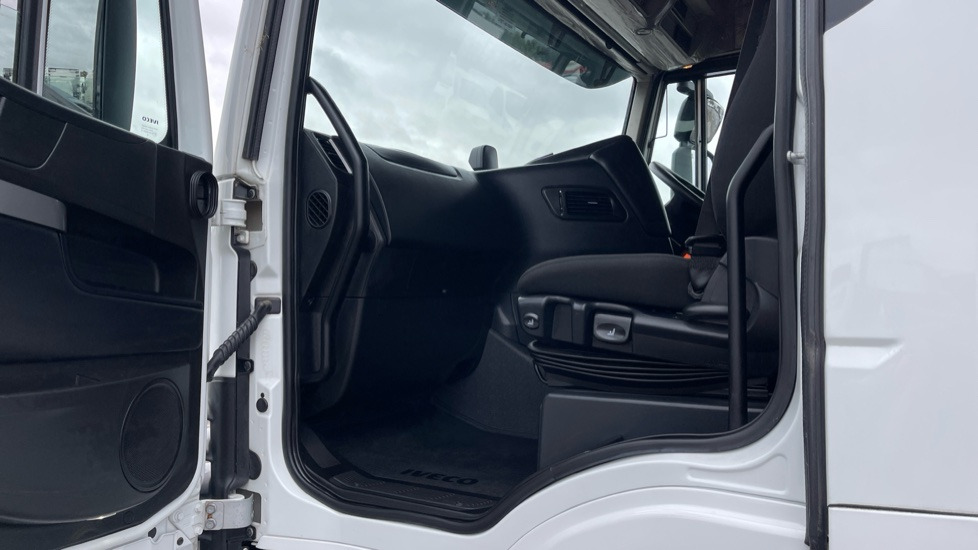 Tractor unit IVECO STRALIS NP 460: picture 20