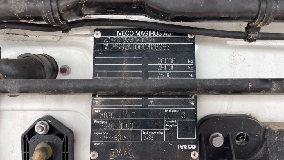 Tractor unit IVECO STRALIS NP 460: picture 12