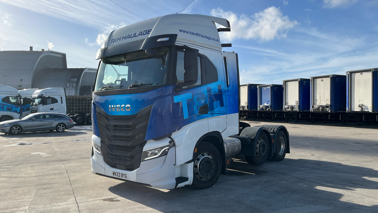 Iveco S-Way 530 - Tractor unit: picture 2 Iveco S-Way 530 - Tractor unit: picture 2