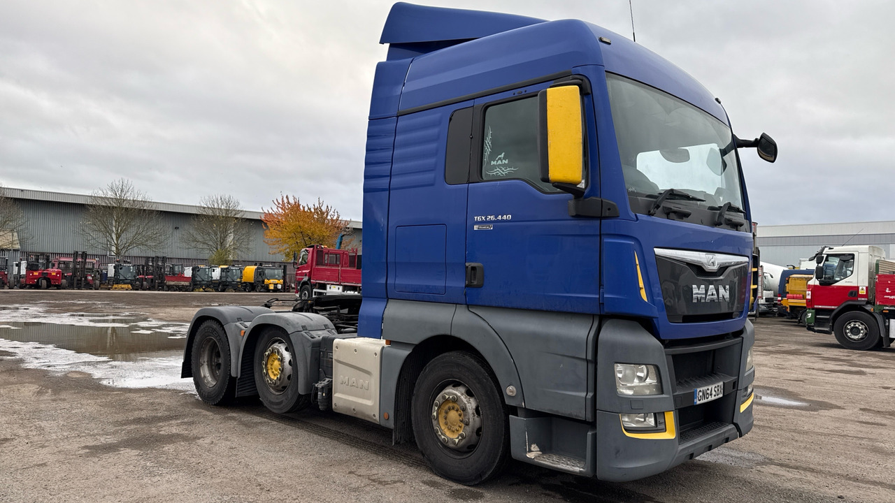MAN TGX 26.440 - Tractor unit: picture 1 MAN TGX 26.440 - Tractor unit: picture 1