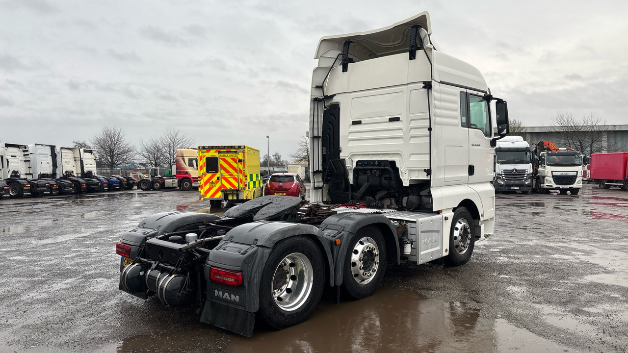 MAN TGX 26.440 - Tractor unit: picture 4 MAN TGX 26.440 - Tractor unit: picture 4
