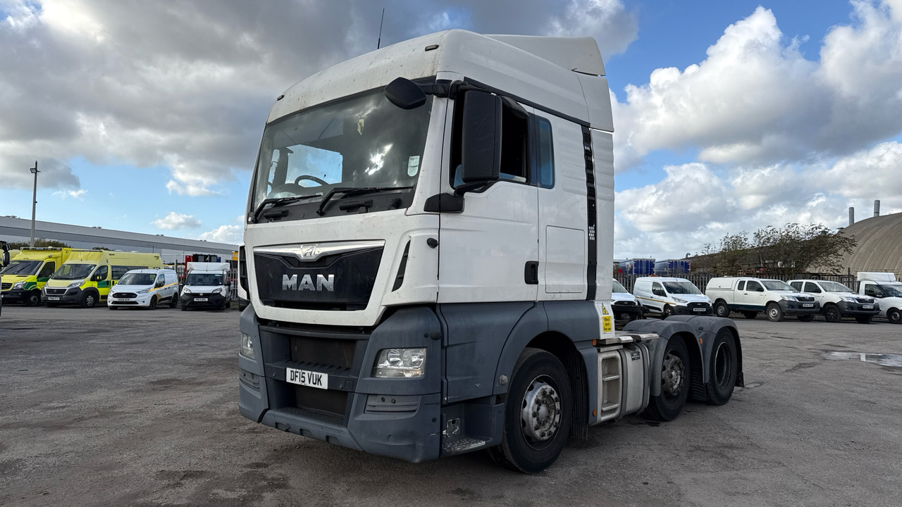 MAN TGX 26.440 - Tractor unit: picture 2 MAN TGX 26.440 - Tractor unit: picture 2