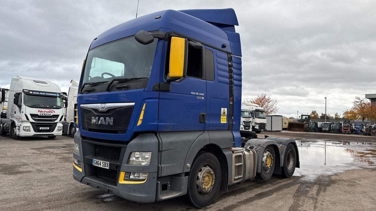 MAN TGX 26.440 - Tractor unit: picture 2 MAN TGX 26.440 - Tractor unit: picture 2