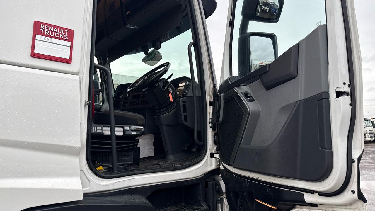 RENAULT T 460 - Tractor unit: picture 5 RENAULT T 460 - Tractor unit: picture 5
