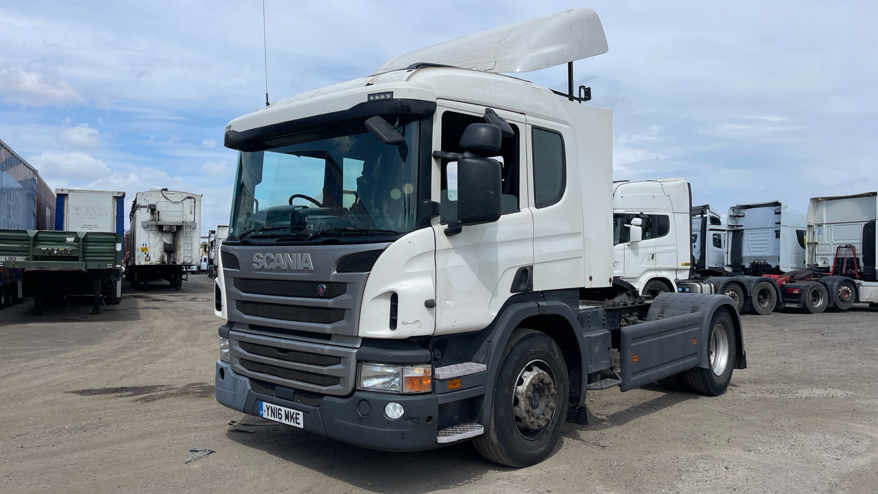 SCANIA P 410 - Tractor unit: picture 2 SCANIA P 410 - Tractor unit: picture 2