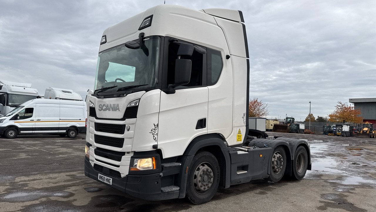 SCANIA R 450 - Tractor unit: picture 2 SCANIA R 450 - Tractor unit: picture 2