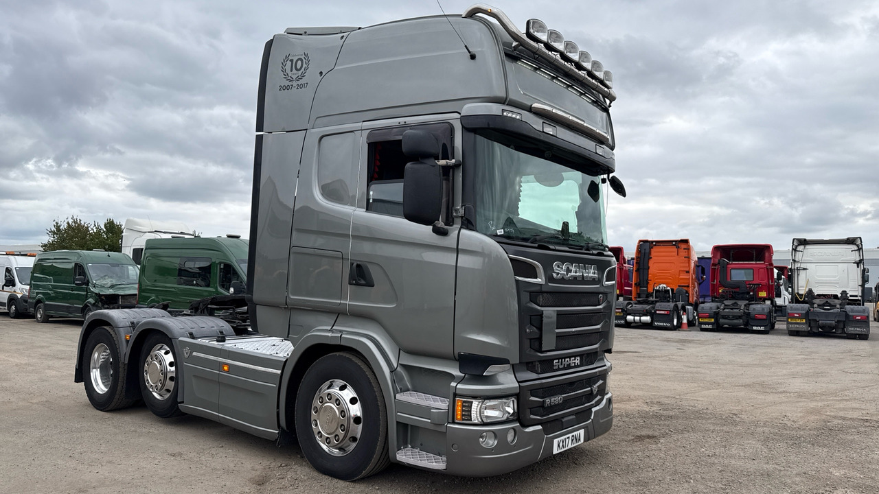 SCANIA R 580 - Tractor unit: picture 1 SCANIA R 580 - Tractor unit: picture 1