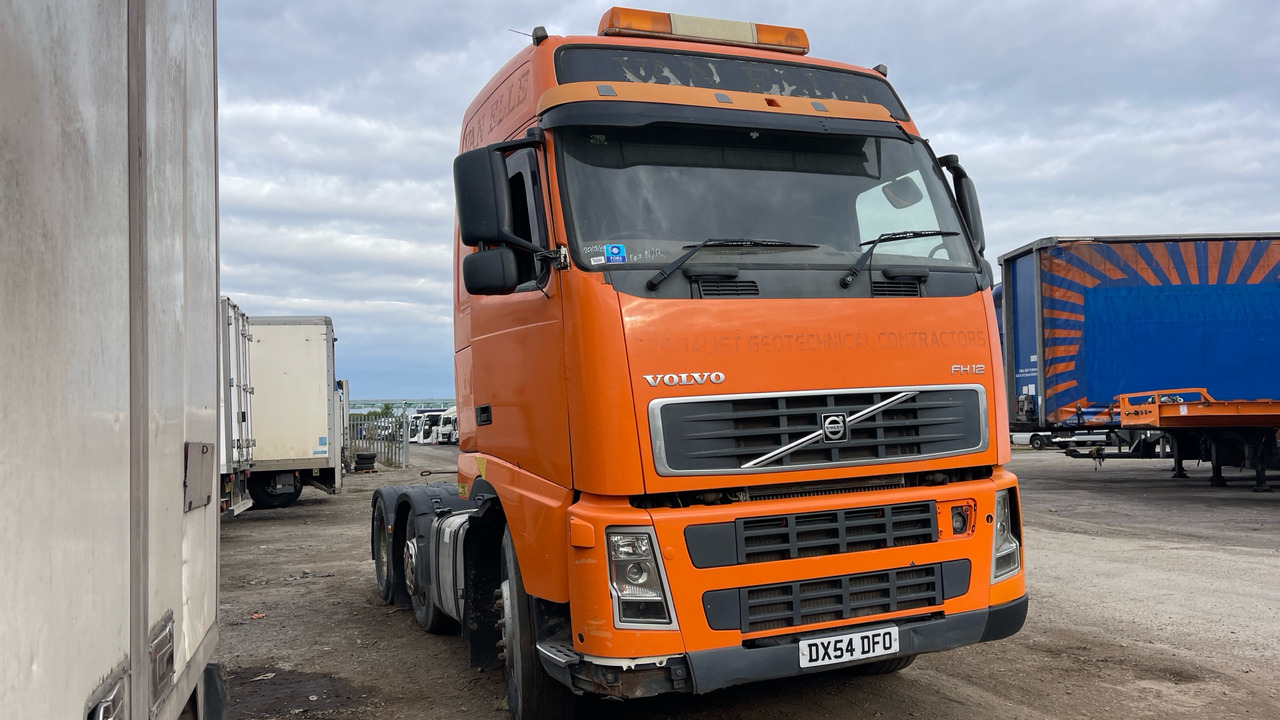 VOLVO FH 12 - Tractor unit: picture 3 VOLVO FH 12 - Tractor unit: picture 3