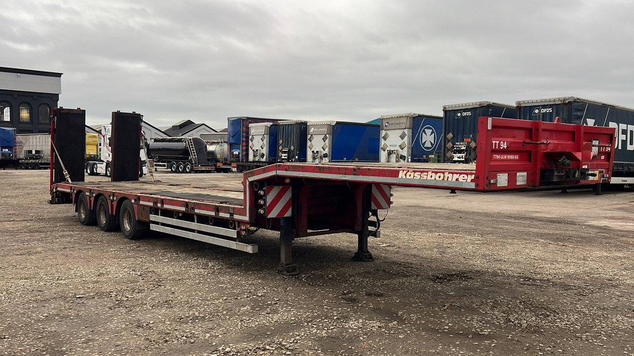 KASSBOHRER MACHINE CARRIER STEPFRAME - Trailer: picture 1 KASSBOHRER MACHINE CARRIER STEPFRAME - Trailer: picture 1