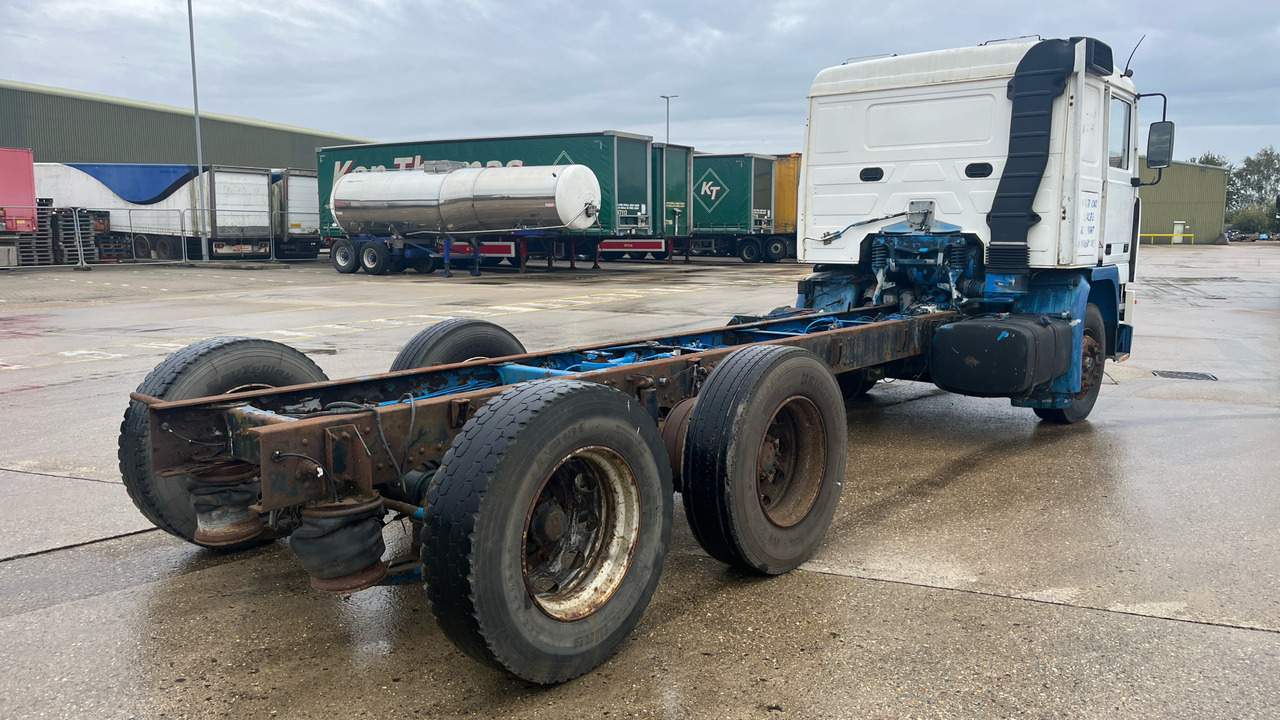 VOLVO F10 - Cab chassis truck: picture 4 VOLVO F10 - Cab chassis truck: picture 4
