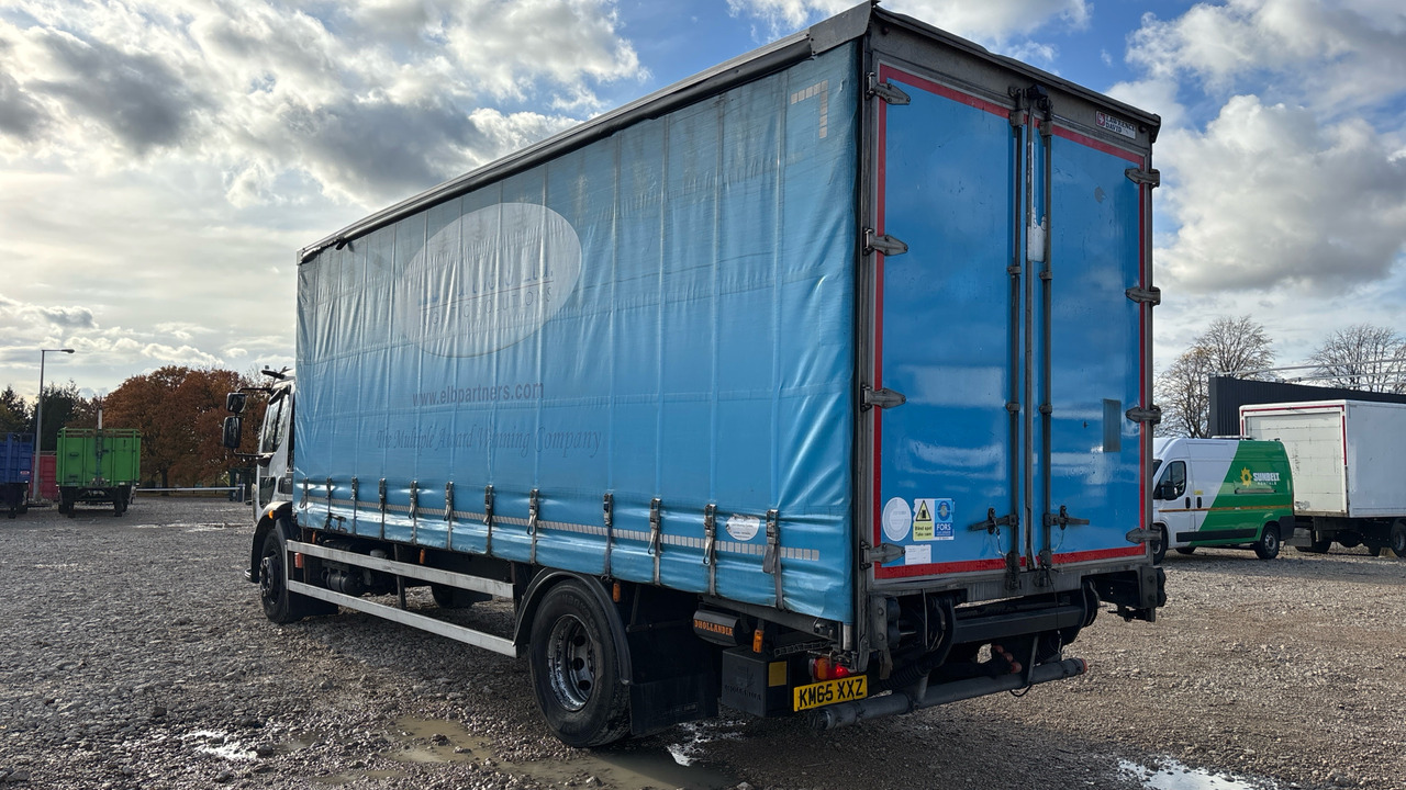 VOLVO FL 250 - Curtainsider truck: picture 3 VOLVO FL 250 - Curtainsider truck: picture 3