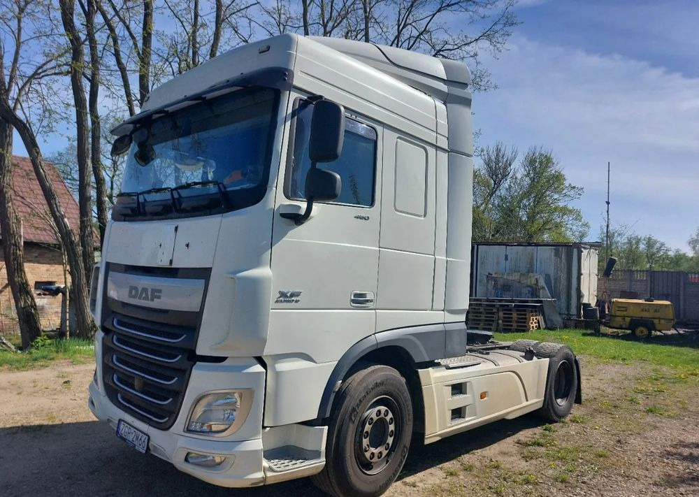 DAF XF 460 - Tractor unit: picture 2 DAF XF 460 - Tractor unit: picture 2