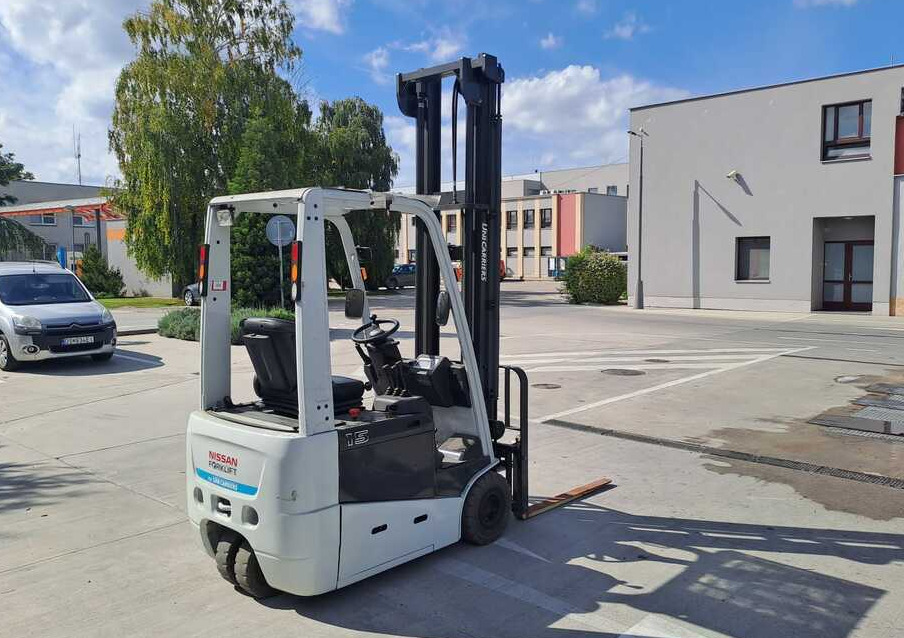 Nissan A1L1N150 - Electric forklift: picture 2 Nissan A1L1N150 - Electric forklift: picture 2
