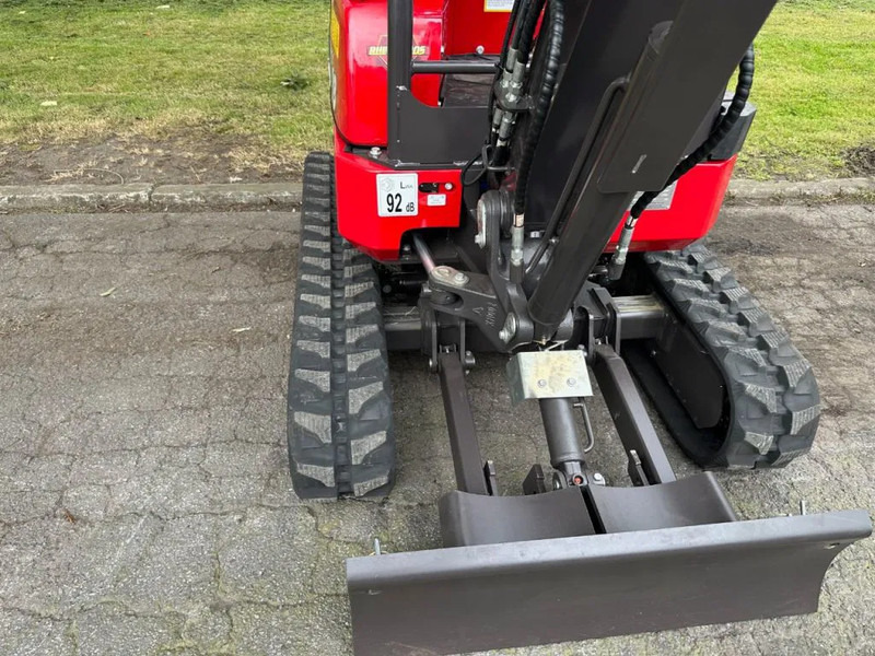 Rhino Rhinoceros XN18 - Mini excavator: picture 5 Rhino Rhinoceros XN18 - Mini excavator: picture 5