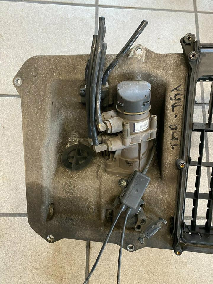 MAN TGA TGX Fußbremsventil 81259706103 Knorr Bremse 81521306298 - Brake valve for Truck: picture 3 MAN TGA TGX Fußbremsventil 81259706103 Knorr Bremse 81521306298 - Brake valve for Truck: picture 3