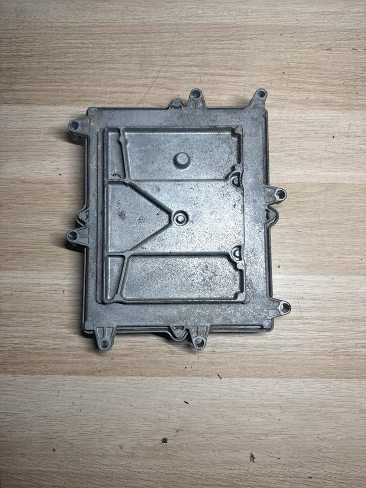 MAN TGL EU5 Motorsteuergerät 0281020067 - Electrical system for Truck: picture 4 MAN TGL EU5 Motorsteuergerät 0281020067 - Electrical system for Truck: picture 4