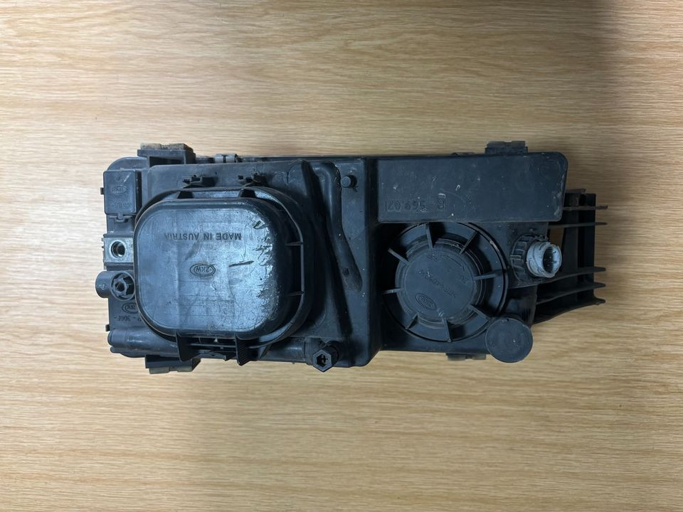 MAN TGL/TGM Hauptscheinwerfer Rechts 81.25101-6466 SN 01 - Headlight for Truck: picture 2 MAN TGL/TGM Hauptscheinwerfer Rechts 81.25101-6466 SN 01 - Headlight for Truck: picture 2