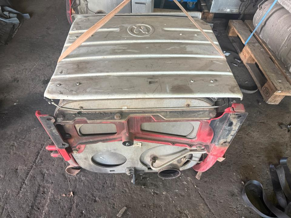 MAN TGX EU6 Auspuff Katalysator 81.151036125 - Exhaust system for Truck: picture 4 MAN TGX EU6 Auspuff Katalysator 81.151036125 - Exhaust system for Truck: picture 4