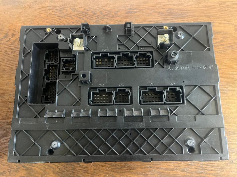 Mercedes Actros MP4 SAM Cabin Sicherungskasten A0004469658 - Fuse for Truck: picture 4 Mercedes Actros MP4 SAM Cabin Sicherungskasten A0004469658 - Fuse for Truck: picture 4