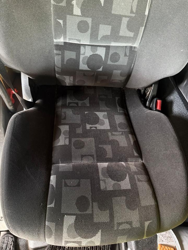 Mercedes Atego 3 Beifahrersitz mit Luft - Seat for Truck: picture 3 Mercedes Atego 3 Beifahrersitz mit Luft - Seat for Truck: picture 3