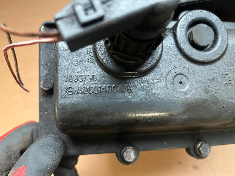 Mercedes-Benz Actros Atego EU4 EU5 AdBlue Pumpe A0001400478 - Fuel pump for Truck: picture 2 Mercedes-Benz Actros Atego EU4 EU5 AdBlue Pumpe A0001400478 - Fuel pump for Truck: picture 2