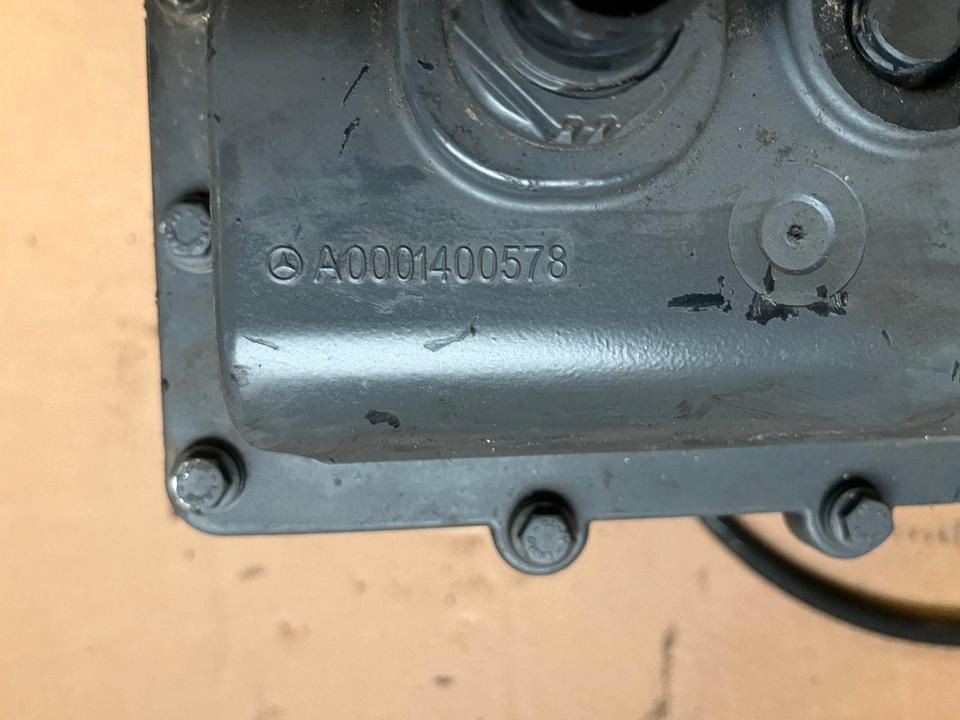 Mercedes-Benz Actros Atego EU4 EU5 AdBlue Pumpe A0001400578 - Fuel pump for Truck: picture 2 Mercedes-Benz Actros Atego EU4 EU5 AdBlue Pumpe A0001400578 - Fuel pump for Truck: picture 2