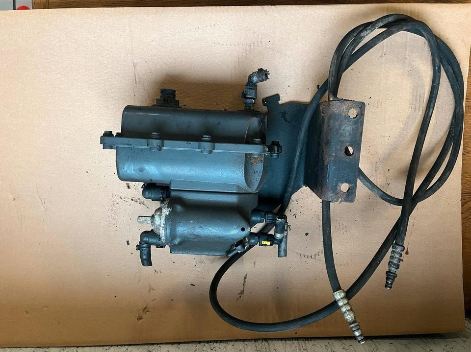 Mercedes-Benz Actros Atego EU4 EU5 AdBlue Pumpe A0001400578 - Fuel pump for Truck: picture 4 Mercedes-Benz Actros Atego EU4 EU5 AdBlue Pumpe A0001400578 - Fuel pump for Truck: picture 4