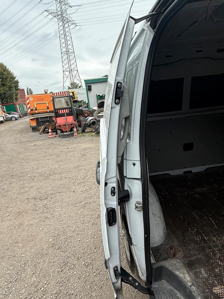 Mercedes VITO Seitentür Schiebetür BJ 2012 - Door and parts for Van: picture 2 Mercedes VITO Seitentür Schiebetür BJ 2012 - Door and parts for Van: picture 2