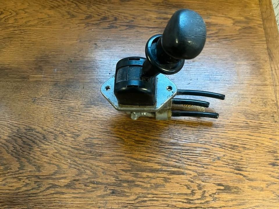 MAN Bremsventil Feststellbremse Handbremsventil 9617231180 - Spare parts: picture 3 MAN Bremsventil Feststellbremse Handbremsventil 9617231180 - Spare parts: picture 3