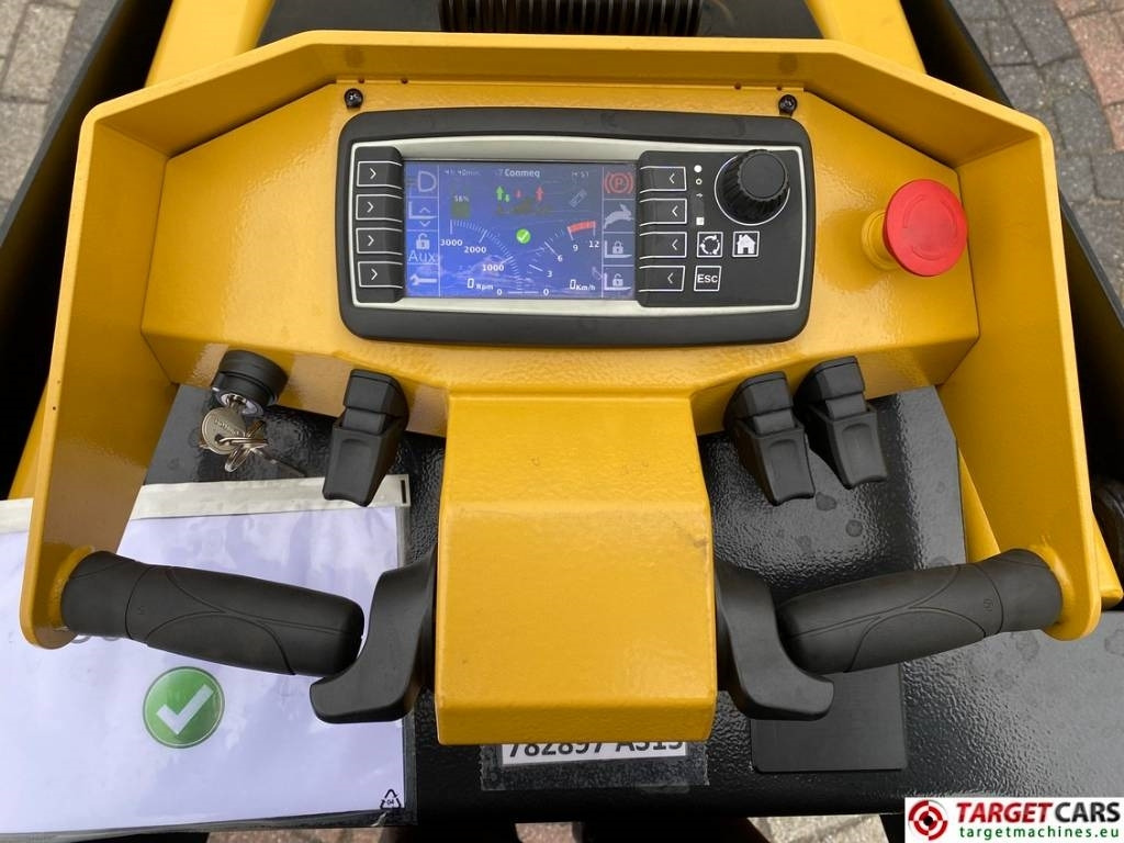Skid steer loader Conmeq AS15 Mini Skid Steer Loader 4x4 Electric: picture 8 Skid steer loader Conmeq AS15 Mini Skid Steer Loader 4x4 Electric: picture 8