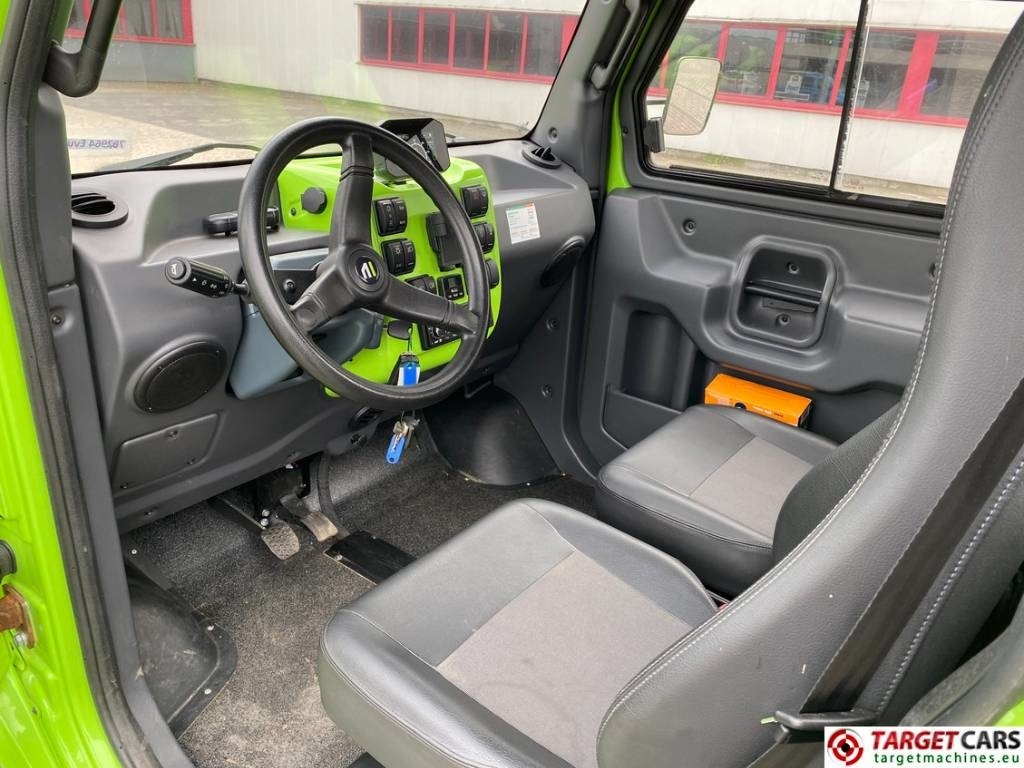 Tipper, Electric utility vehicle Evum ACar Electric UTV 3-Way-Tipper Utility Vehicle: picture 6